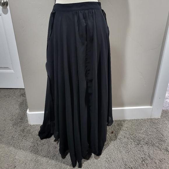 Black mini skirt with long sheer overlay - Picture 3 of 5